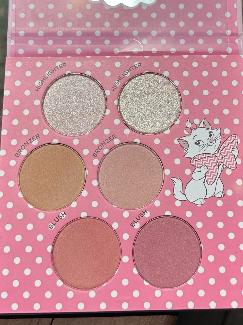 Disney The Aristocats Complexion Palette Highlighter - Marie